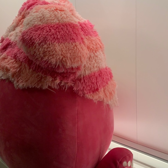 24” Caparinne the Bigfoot Squishmallow! - Picture 4 of 7